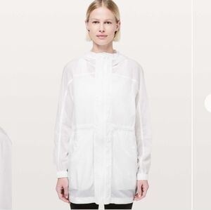 Lululemon In The Clear Jacket White Size 8 (Flaw)